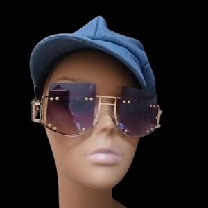 Stylish Abstract Oversized Sunglasses unisex New